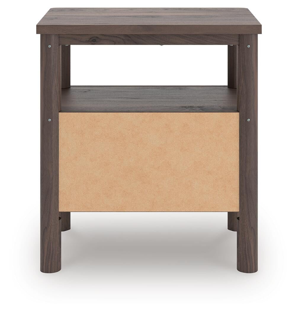 Pamytta Full Panel Bed, Dresser, Mirror and Nightstand